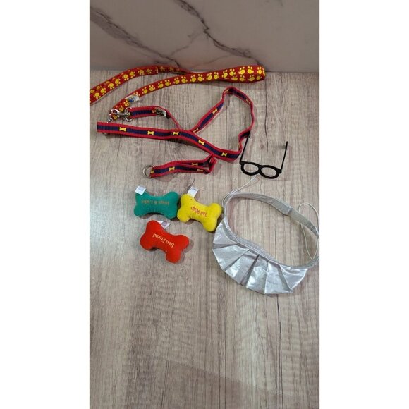 Build-A-Bear Dog-Themed Accessories Set: Leashes Bone Plush Toys Glasses - Picture 4 of 5